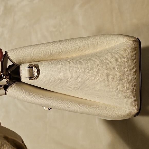 DKNY Handbag EUC - Picture 11 of 16